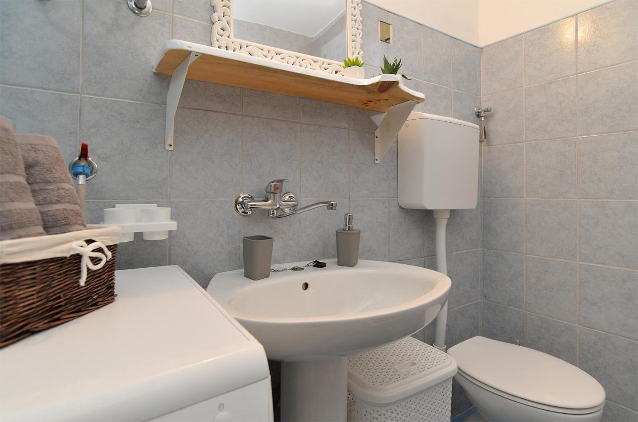 Apartment Dulijana 2042 Póla Kültér fotó