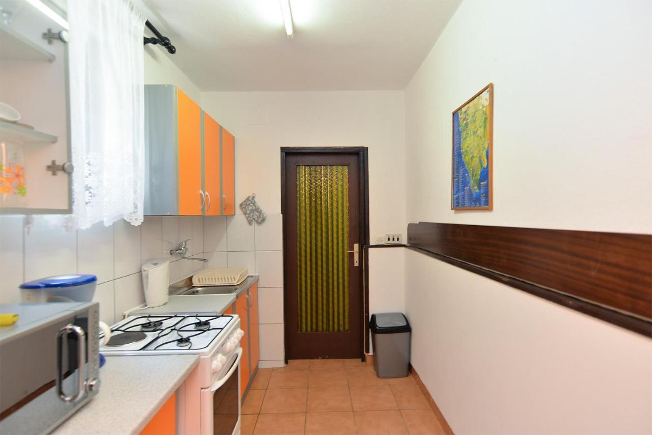 Apartment Dulijana 2042 Póla Kültér fotó