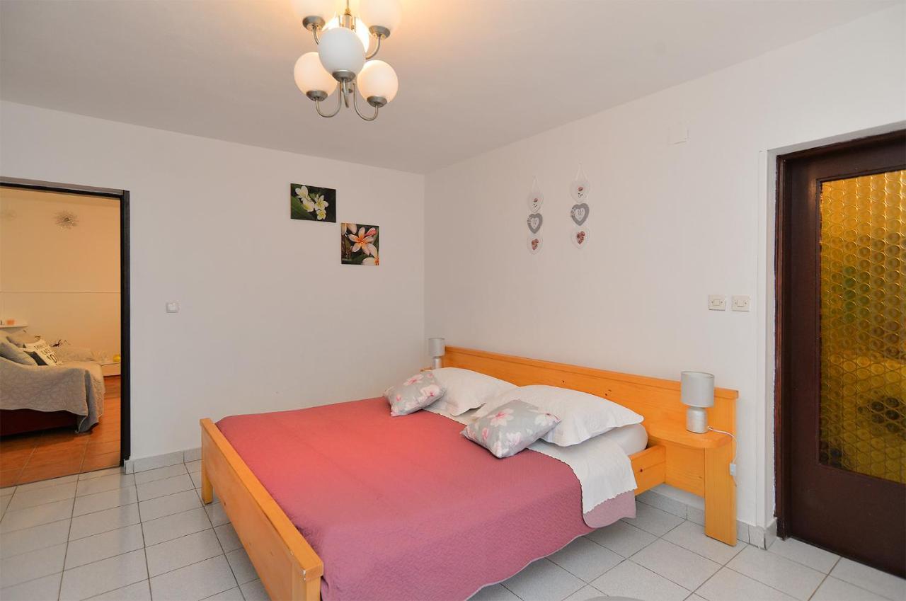 Apartment Dulijana 2042 Póla Kültér fotó