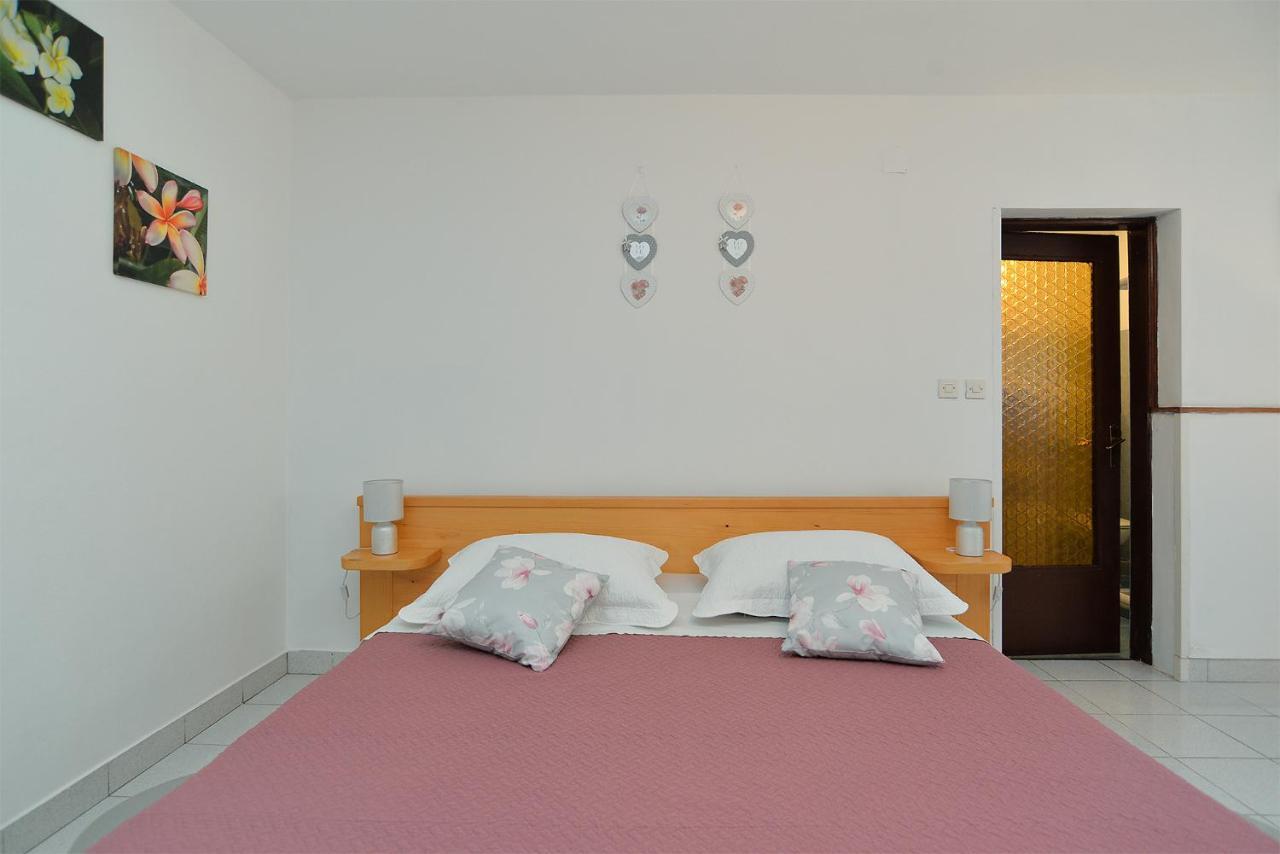 Apartment Dulijana 2042 Póla Kültér fotó