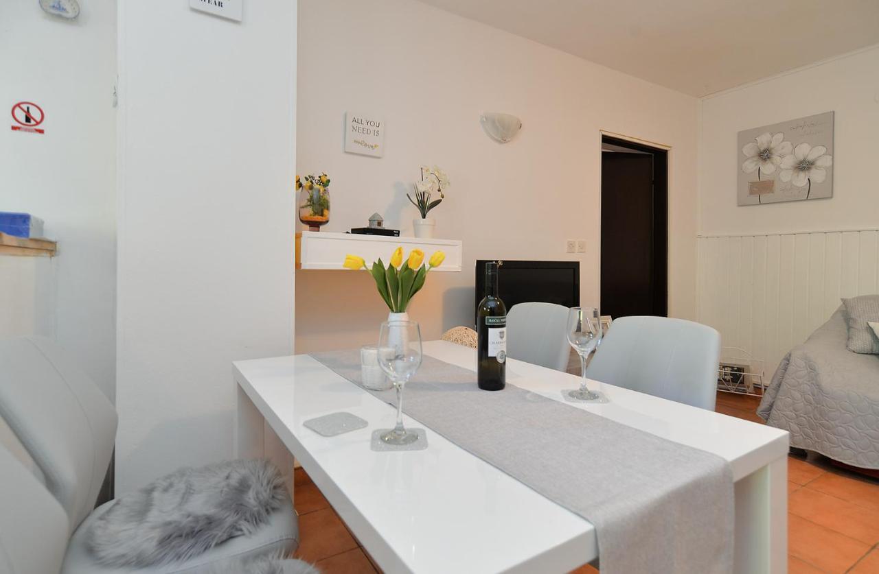 Apartment Dulijana 2042 Póla Kültér fotó